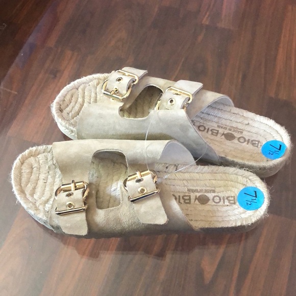 NWOT Bio Bio ESPADRILLE Slides - Picture 1 of 5